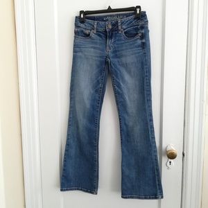 5/$20 America Eagle "favorite boyfriend" cut jeans